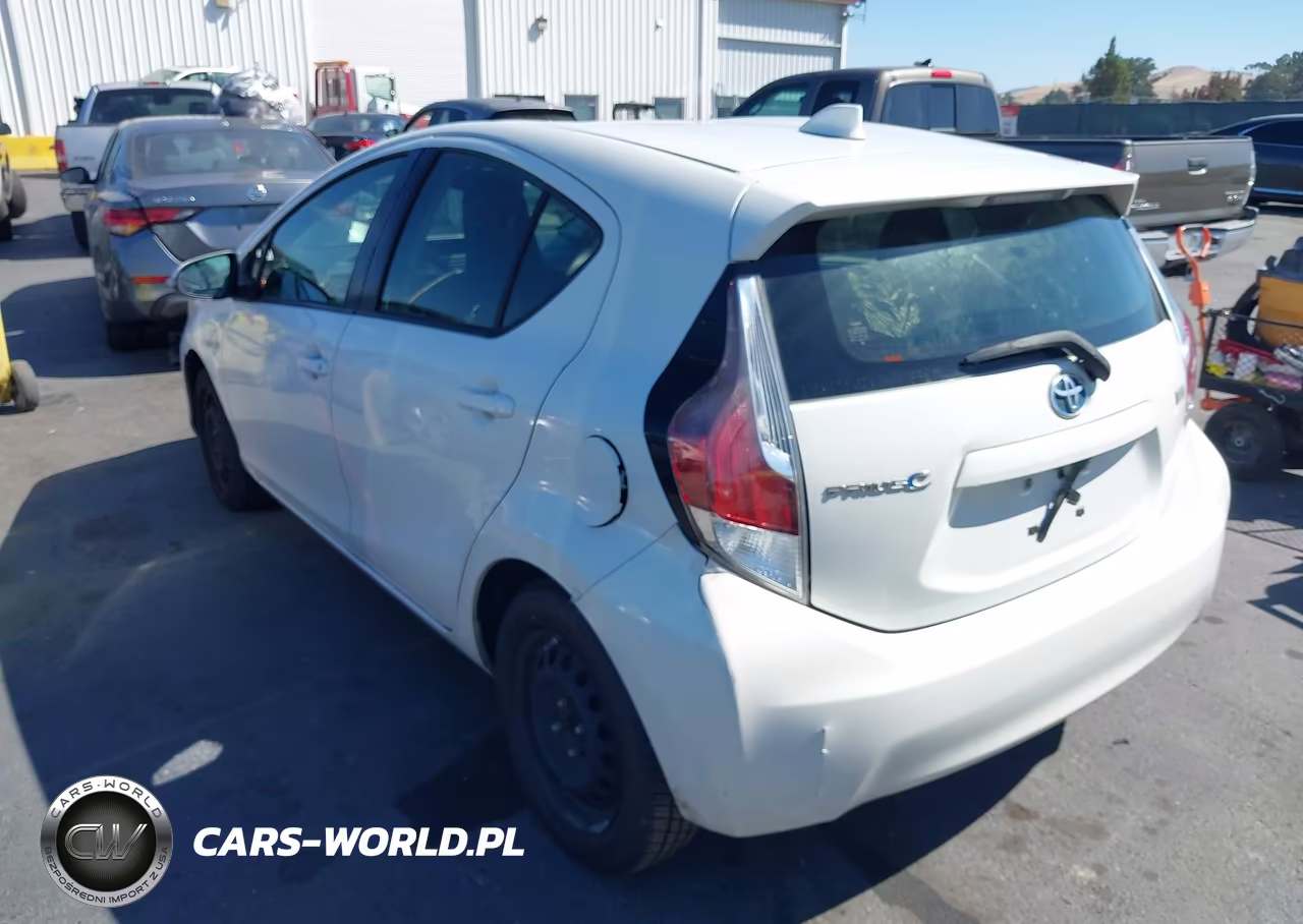 2016 Toyota Prius C One VIN:JTDKDTB34G1117557 - 3