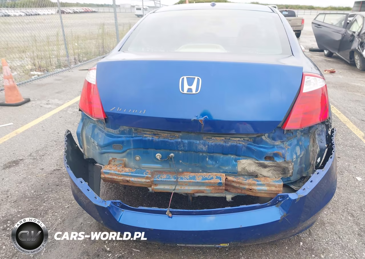 2010 Honda Accord Cpe VIN:1HGCS1B89AA007560 - 16