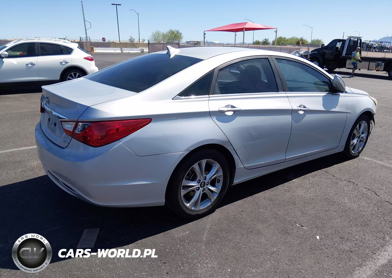2011 Hyundai Sonata Limited VIN:5NPEC4AC4BH217635 - 4