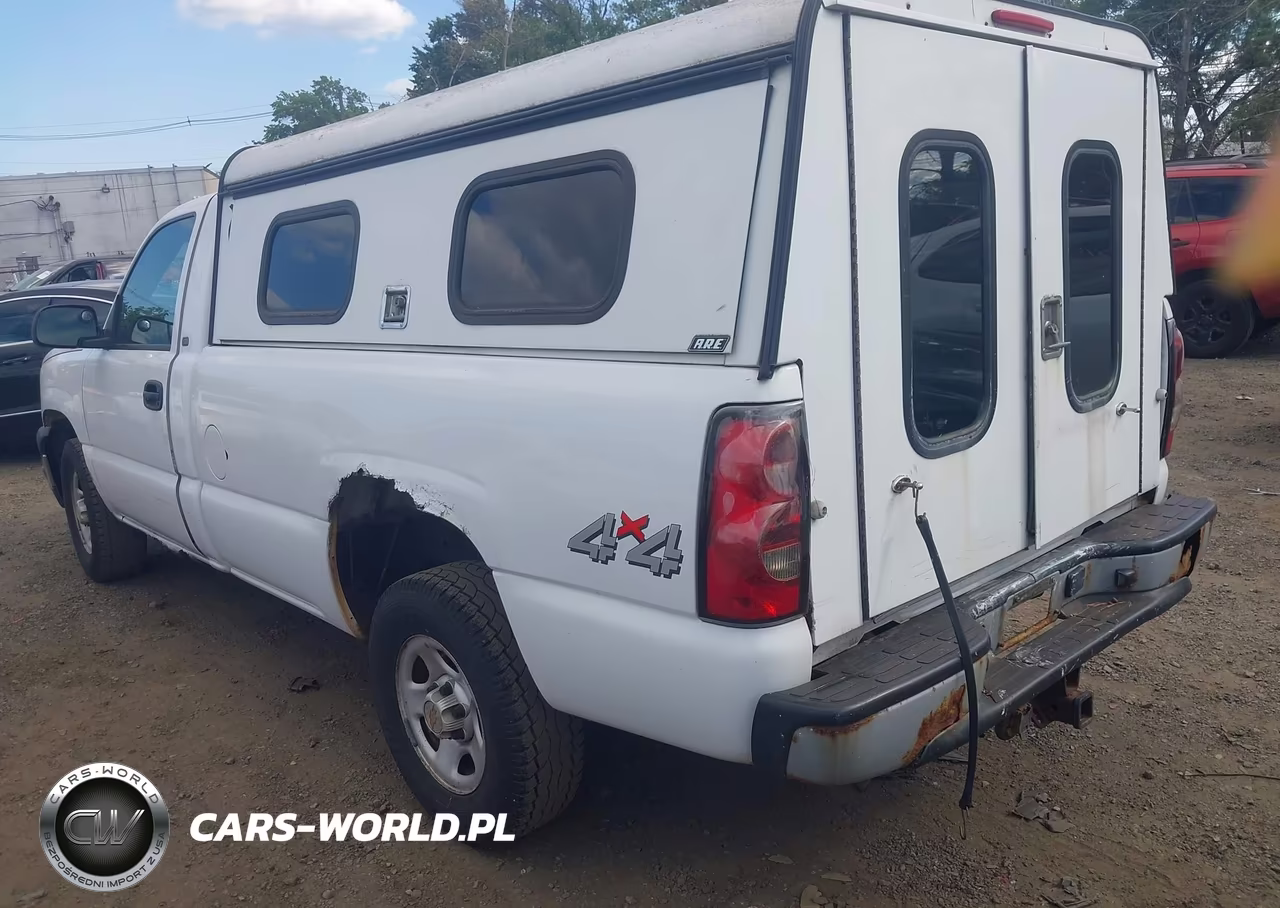 2004 Chevrolet Silverado 1500 Work Truck VIN:1GCEK14T54E222763 - 3