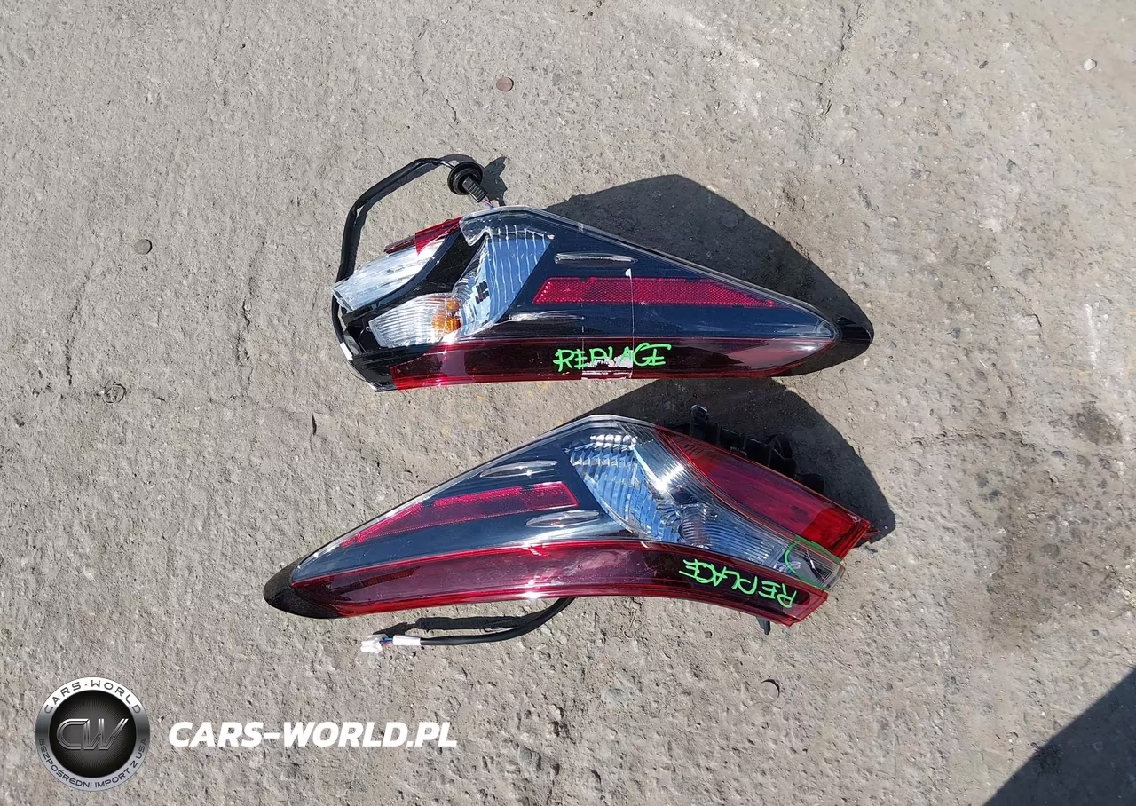 2024 Toyota Camry Le VIN:4T1C11AK4RU237270 - 12