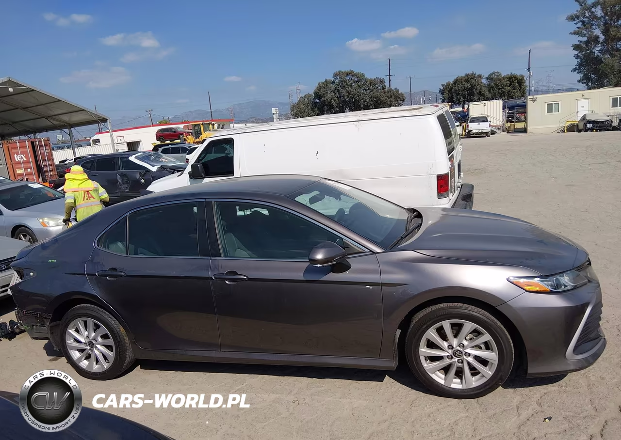 2024 Toyota Camry Le VIN:4T1C11AK4RU237270 - 14