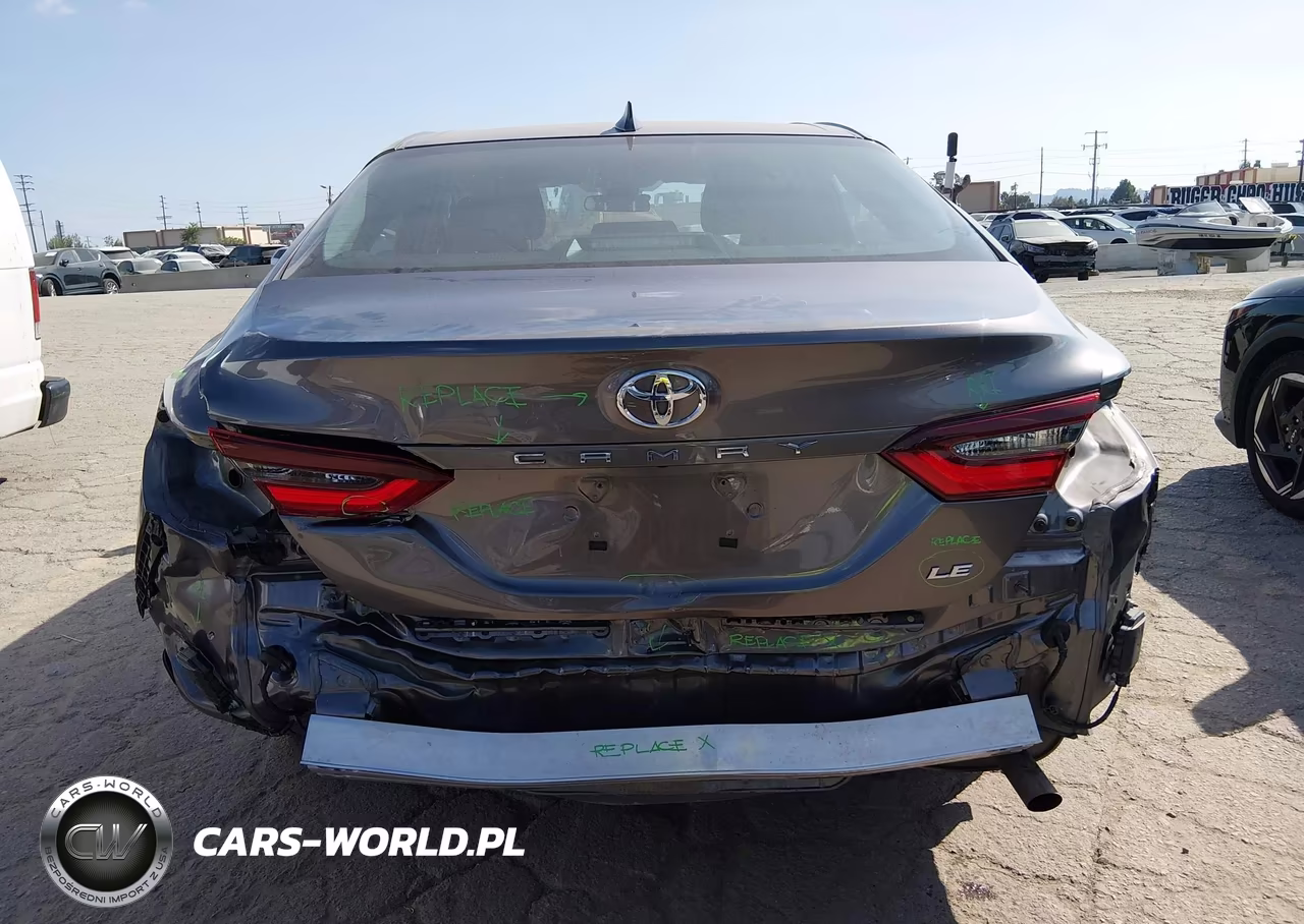 2024 Toyota Camry Le VIN:4T1C11AK4RU237270 - 6