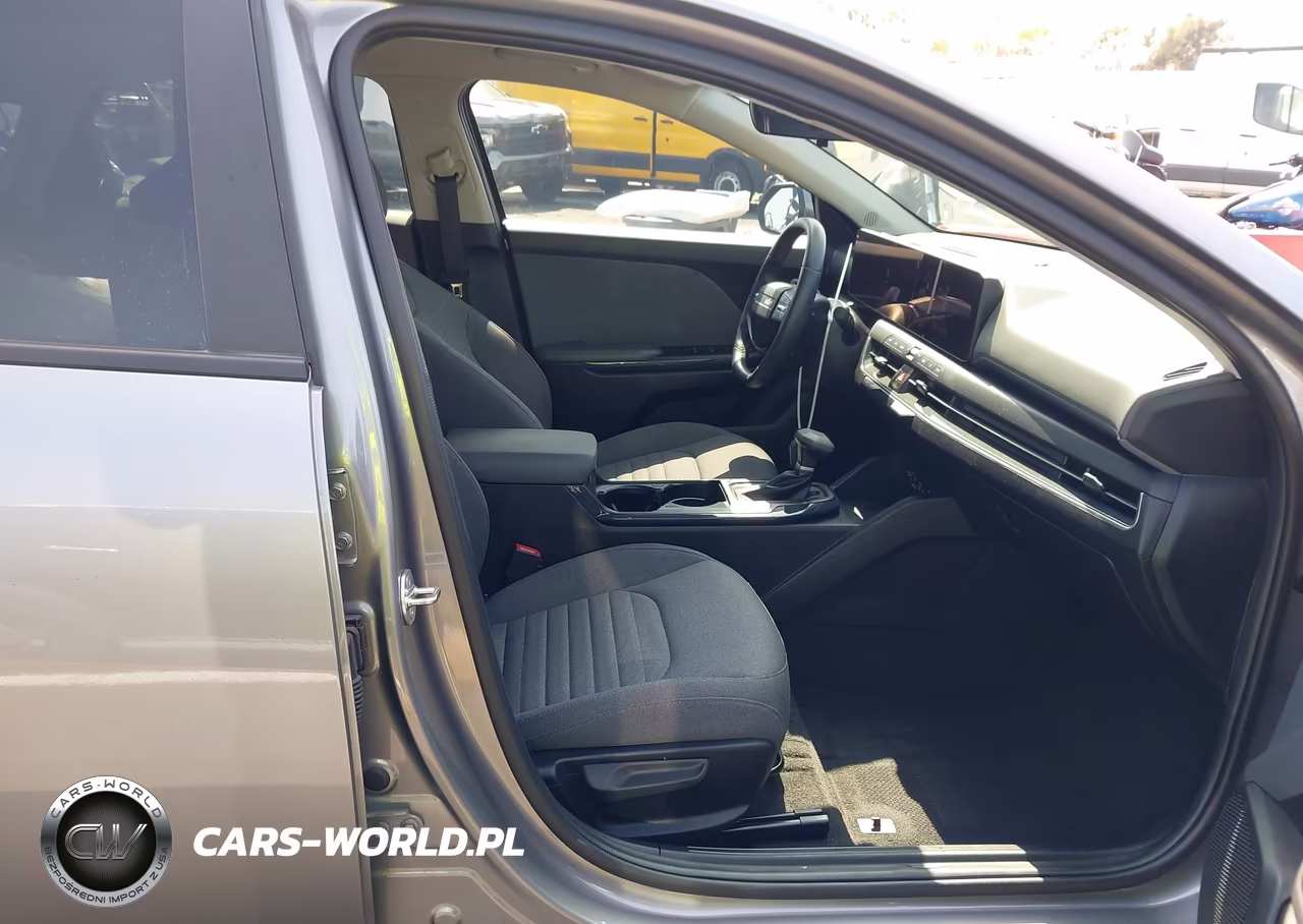 2025 Kia K4 Ex VIN:3KPFU4DE7SE026455 - 5