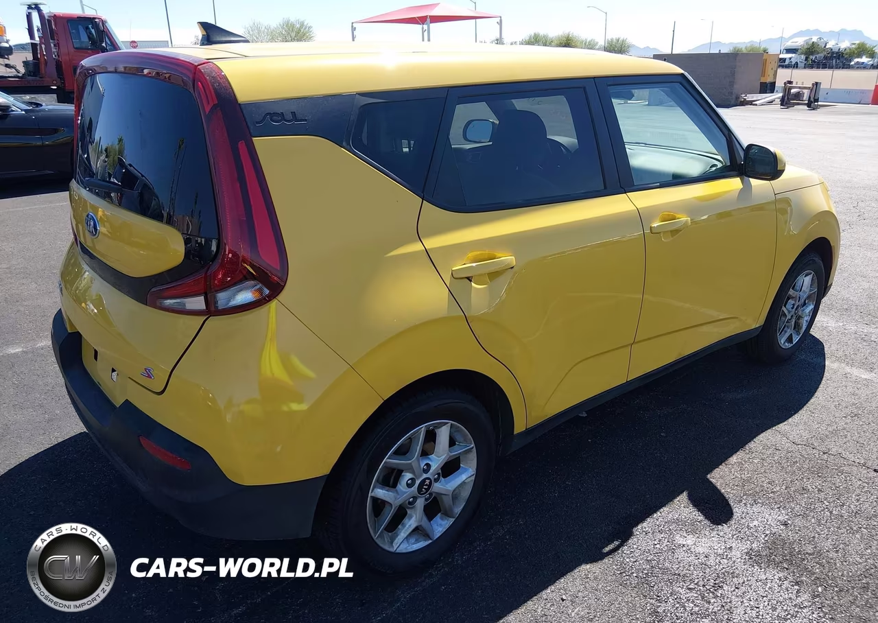2020 Kia Soul S VIN:KNDJ23AU7L7093340 - 4