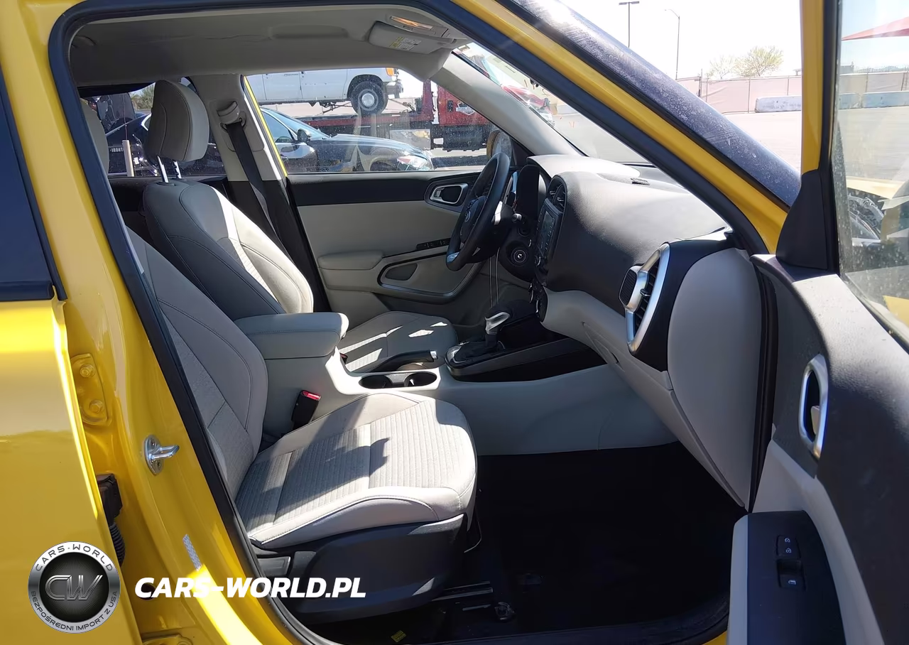 2020 Kia Soul S VIN:KNDJ23AU7L7093340 - 5