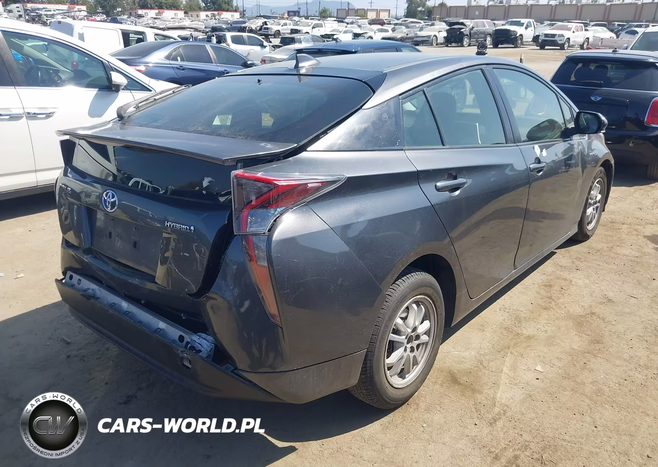 2016 Toyota Prius Two VIN:JTDKBRFUXG3016572 - 4