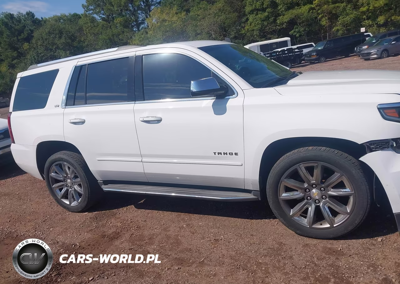 2015 Chevrolet Tahoe Ltz VIN:1GNSKCKC6FR265755 - 13