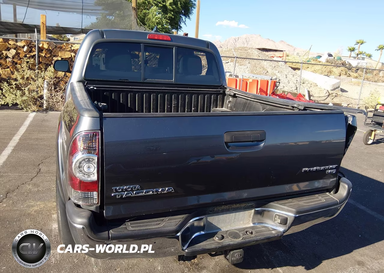 2013 Toyota Tacoma Prerunner V6 VIN:3TMJU4GN2DM144721 - 16
