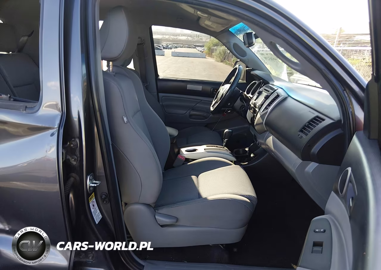 2013 Toyota Tacoma Prerunner V6 VIN:3TMJU4GN2DM144721 - 5