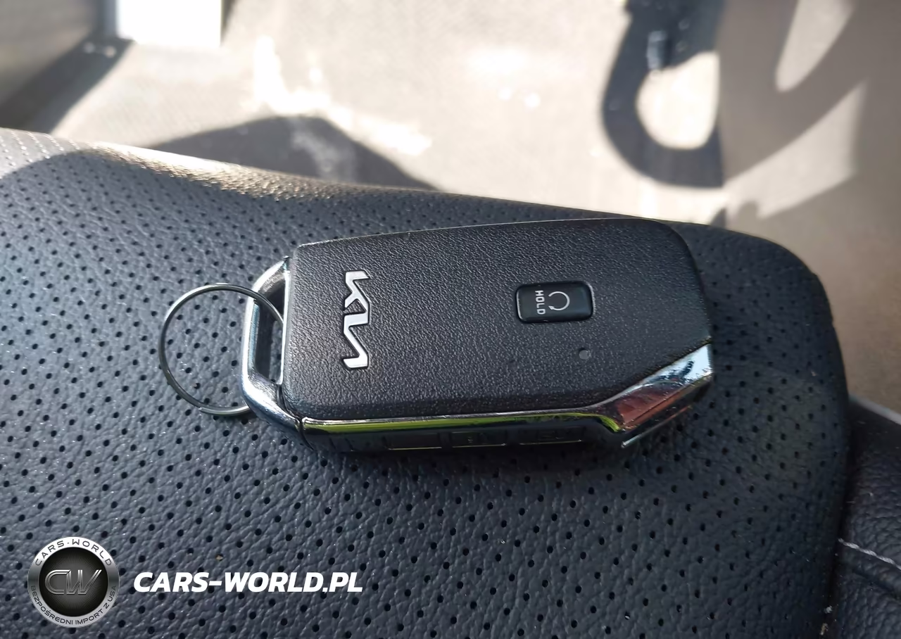 2023 Kia Forte Gt-Line VIN:3KPF54AD3PE687772 - 11