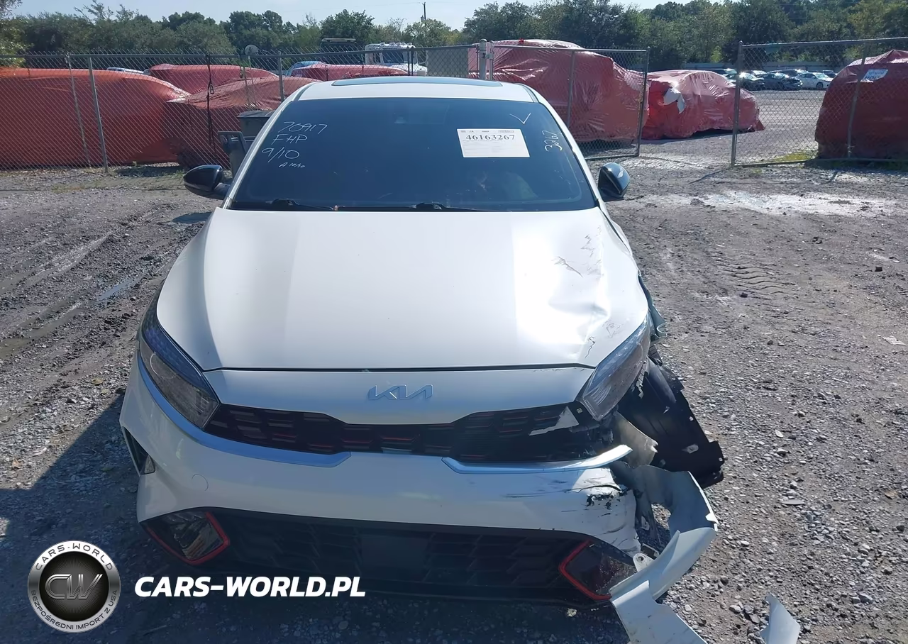 2023 Kia Forte Gt-Line VIN:3KPF54AD3PE687772 - 12