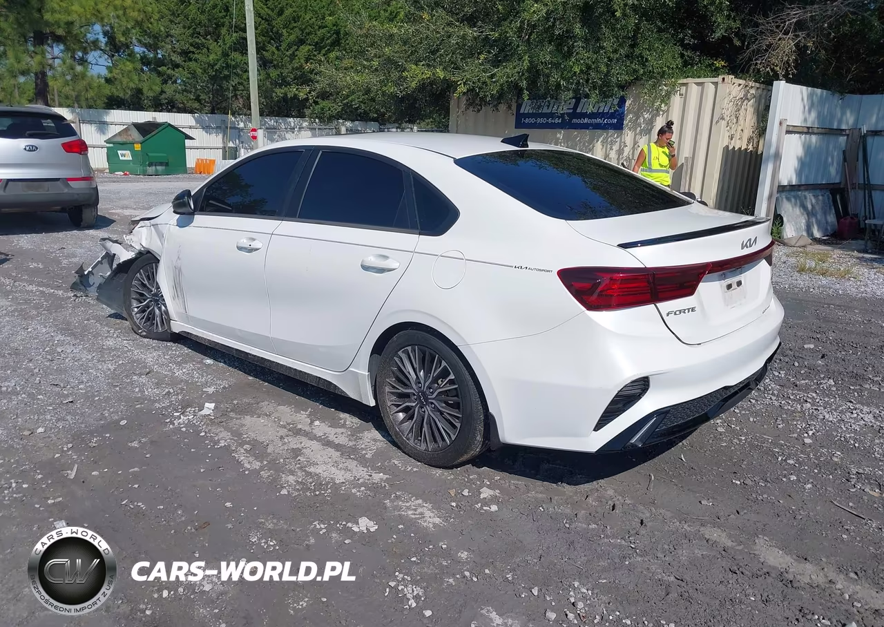 2023 Kia Forte Gt-Line VIN:3KPF54AD3PE687772 - 3