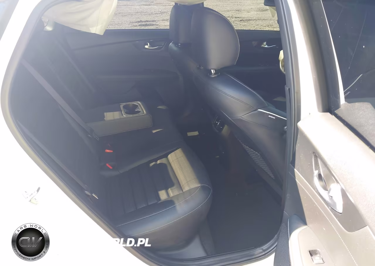 2023 Kia Forte Gt-Line VIN:3KPF54AD3PE687772 - 8