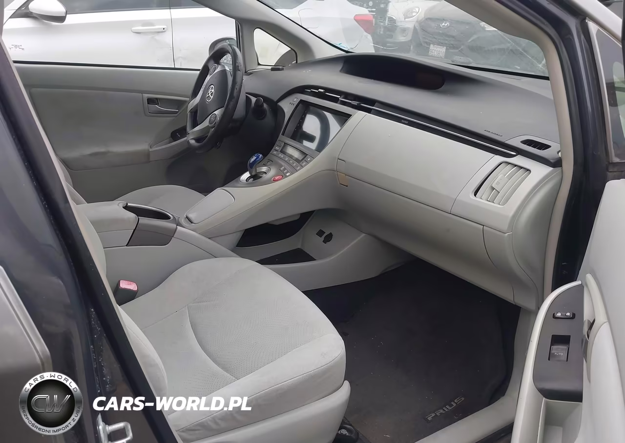 2012 Toyota Prius Three VIN:JTDKN3DU9C5391097 - 5