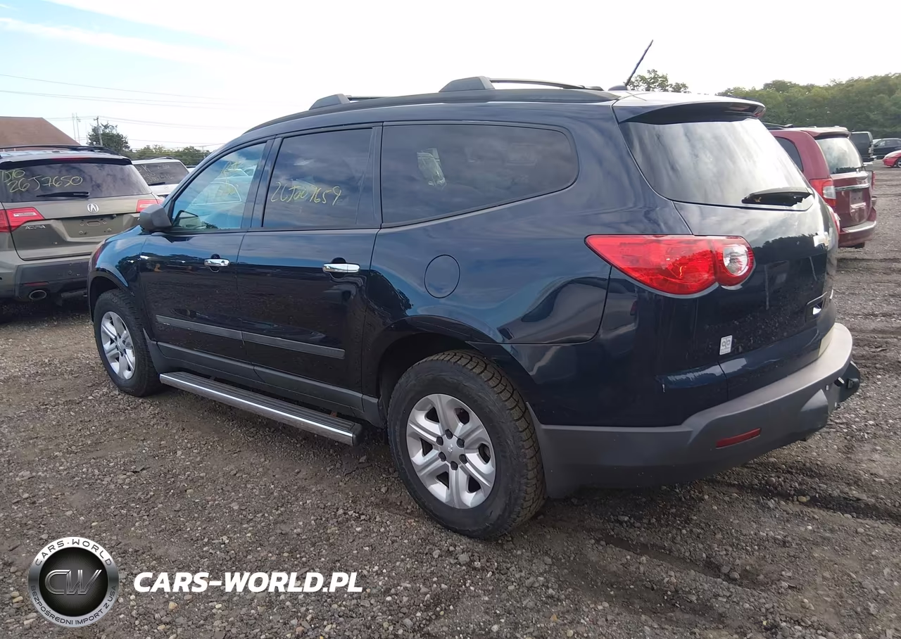 2011 Chevrolet Traverse Ls VIN:1GNKRFED2BJ368486 - 3