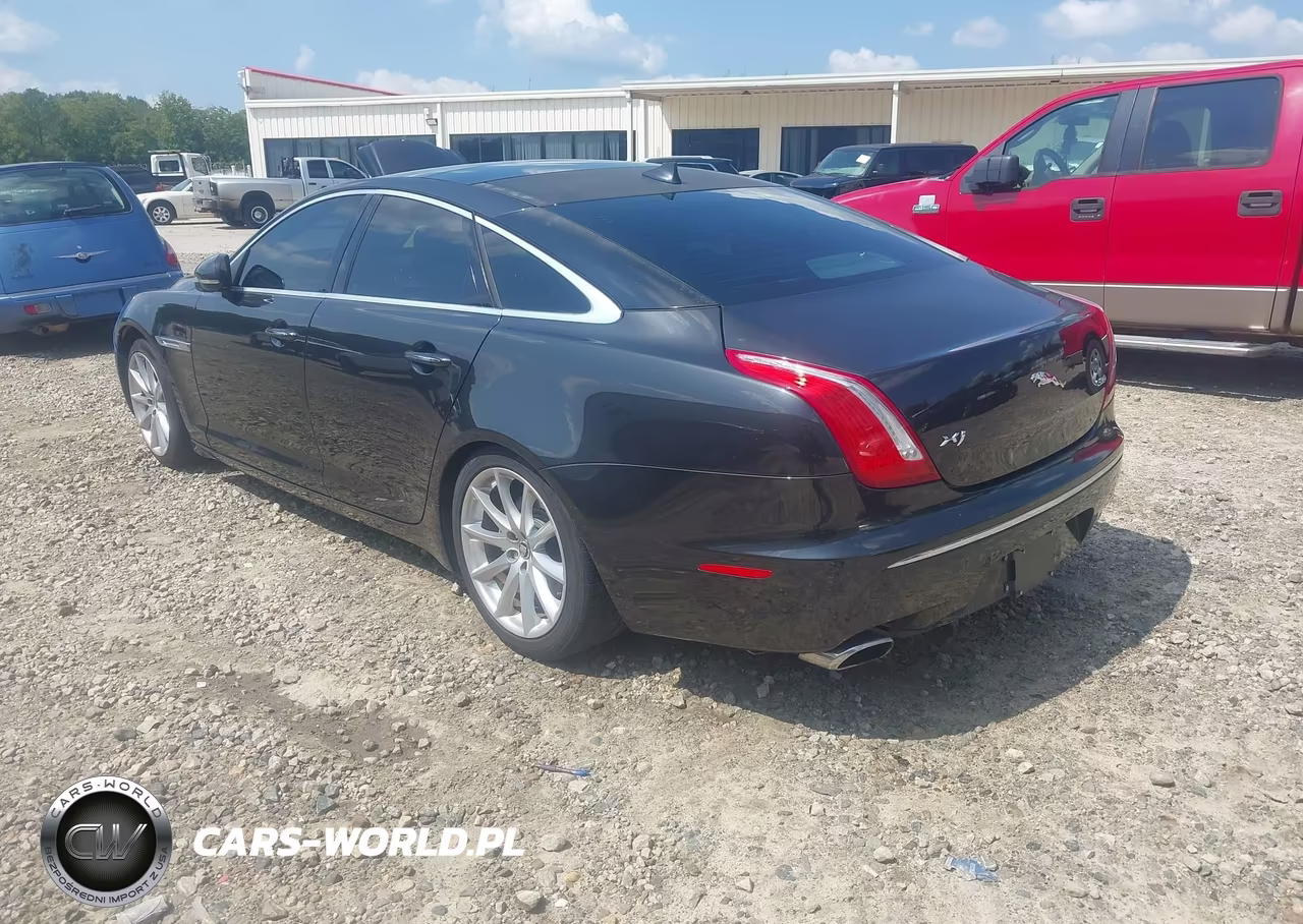2013 Jaguar Xj VIN:SAJWA1C75D8V43844 - 3