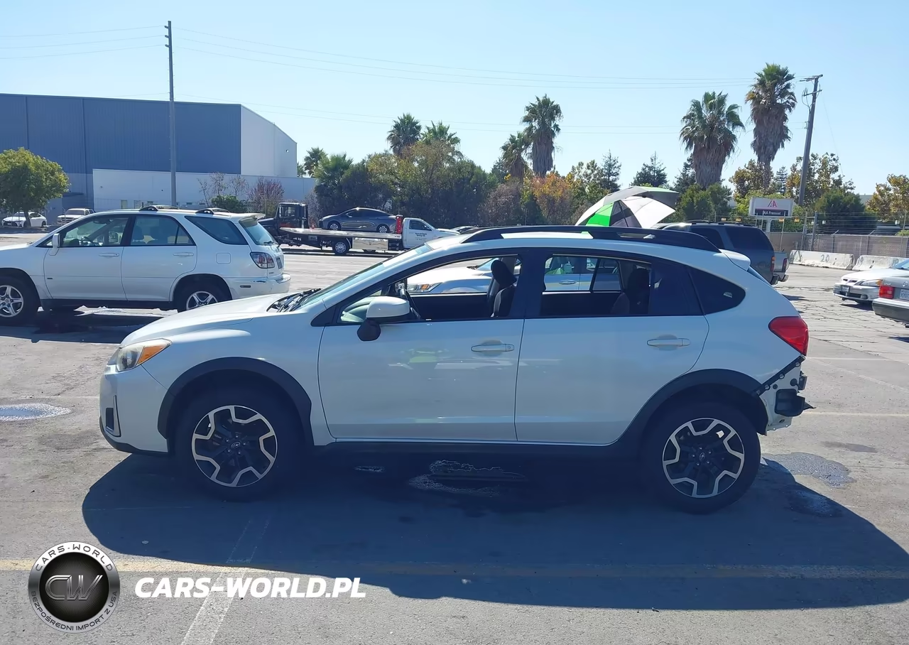2017 Subaru Crosstrek 2.0I Premium VIN:JF2GPADC1HH231332 - 15