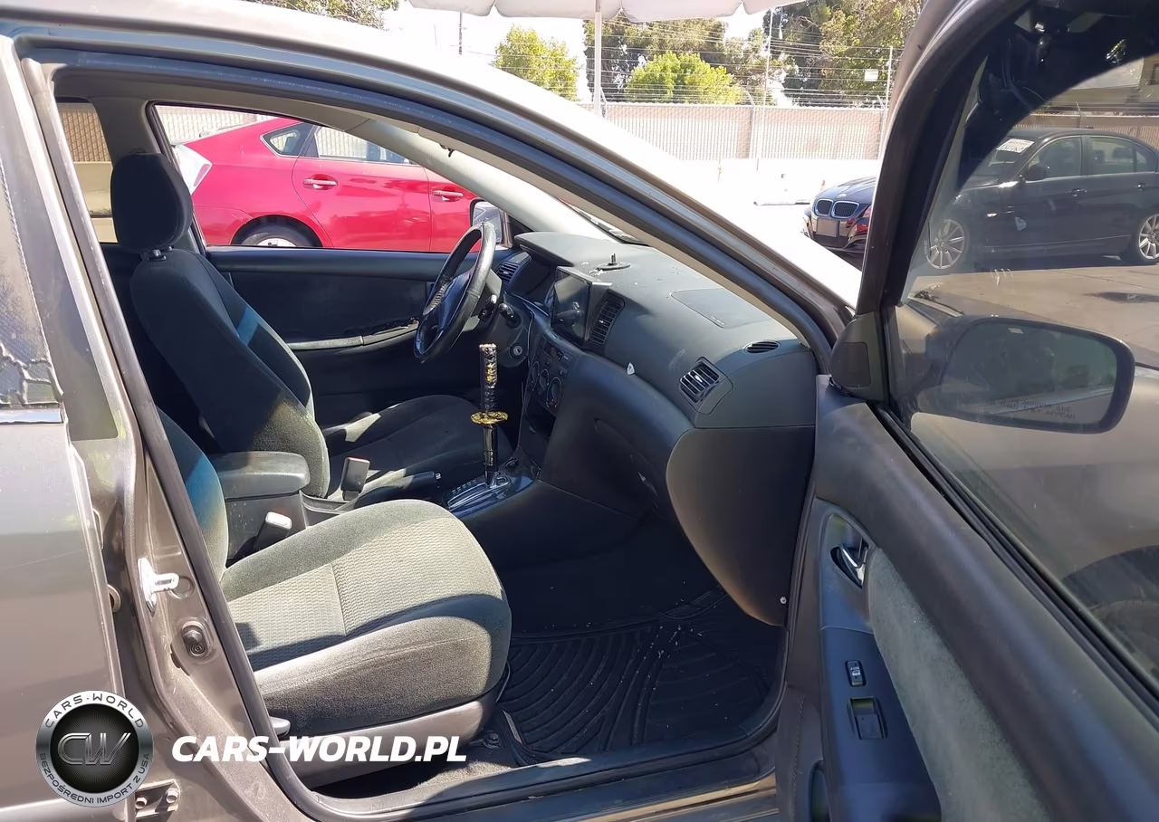 2005 Toyota Corolla S VIN:1NXBR32E15Z513522 - 5
