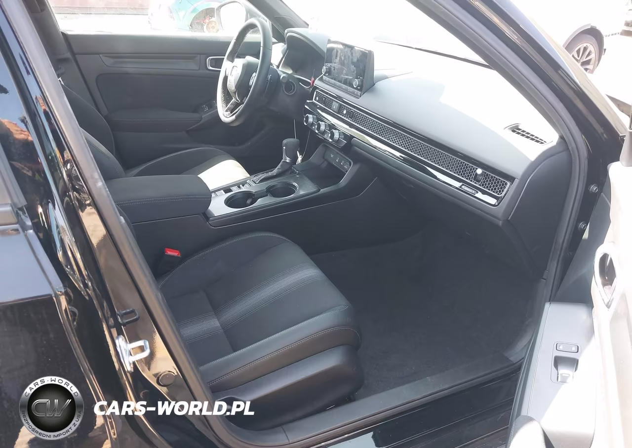2026 Honda Civic Sport VIN:19XFL2H87TE007076 - 5