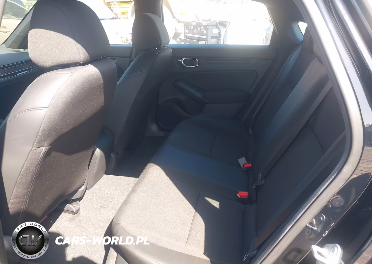 2026 Honda Civic Sport VIN:19XFL2H87TE007076 - 8