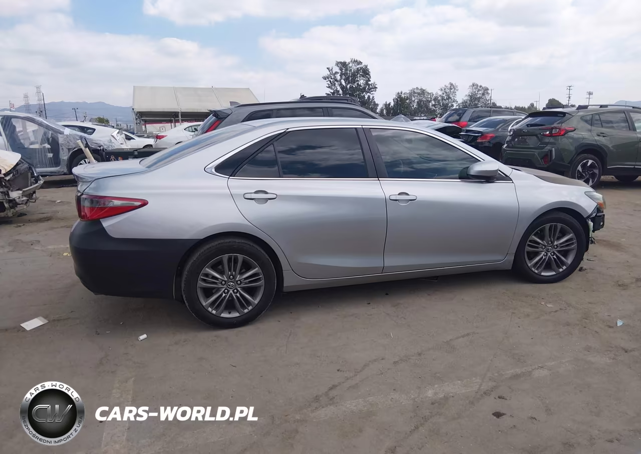 2016 Toyota Camry Se VIN:4T1BF1FK7GU193042 - 14