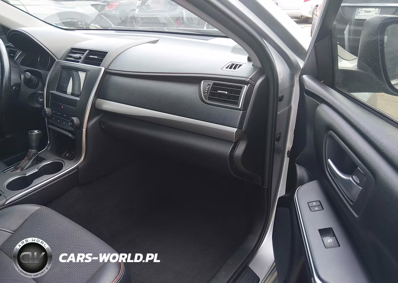 2016 Toyota Camry Se VIN:4T1BF1FK7GU193042 - 5