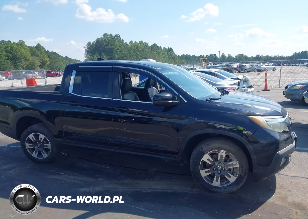 2018 Honda Ridgeline Rtl VIN:5FPYK3F55JB005660 - 13