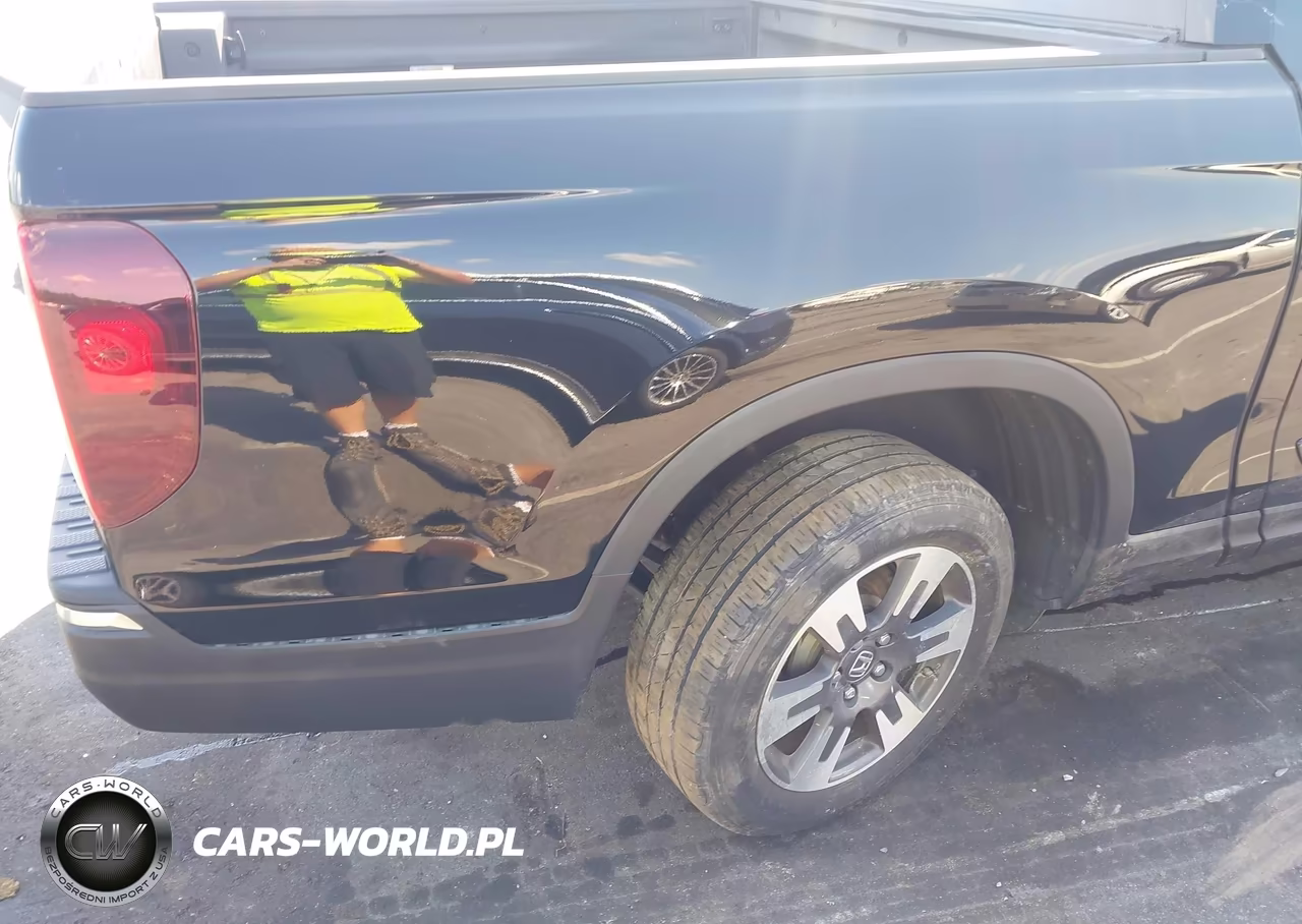 2018 Honda Ridgeline Rtl VIN:5FPYK3F55JB005660 - 6