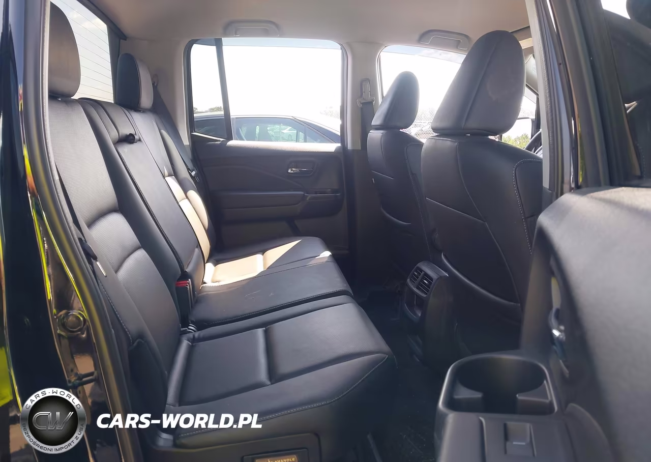 2018 Honda Ridgeline Rtl VIN:5FPYK3F55JB005660 - 8