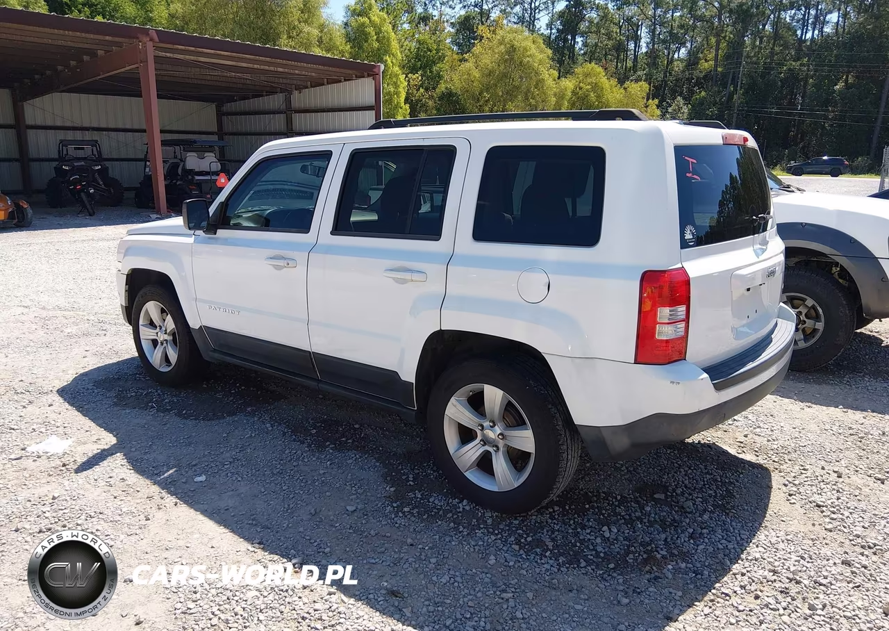 2012 Jeep Patriot Latitude VIN:1C4NJPFB4CD706650 - 3