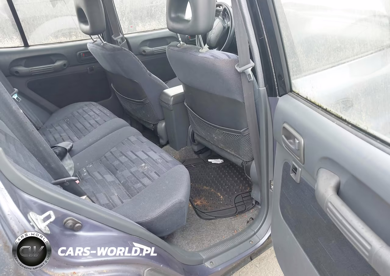 1997 Toyota Rav4 VIN:JT3HP10V2V7049963 - 8