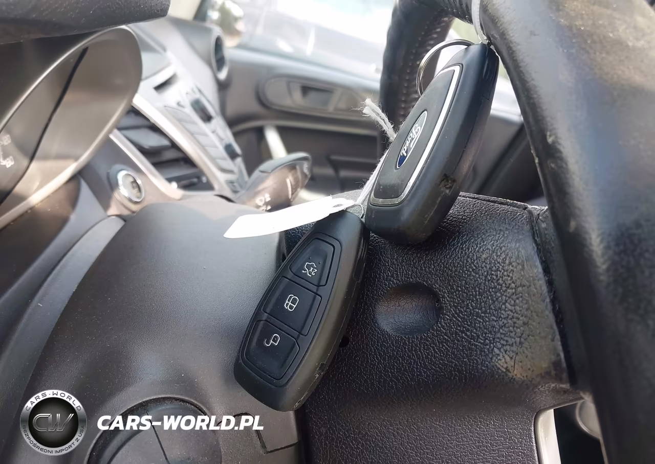 2013 Ford Fiesta Titanium VIN:3FADP4FJ6DM175253 - 11