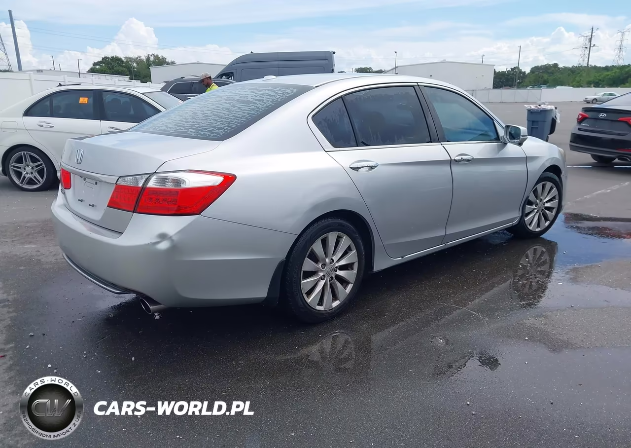 2013 Honda Accord Ex-L VIN:1HGCR2F8XDA167057 - 4