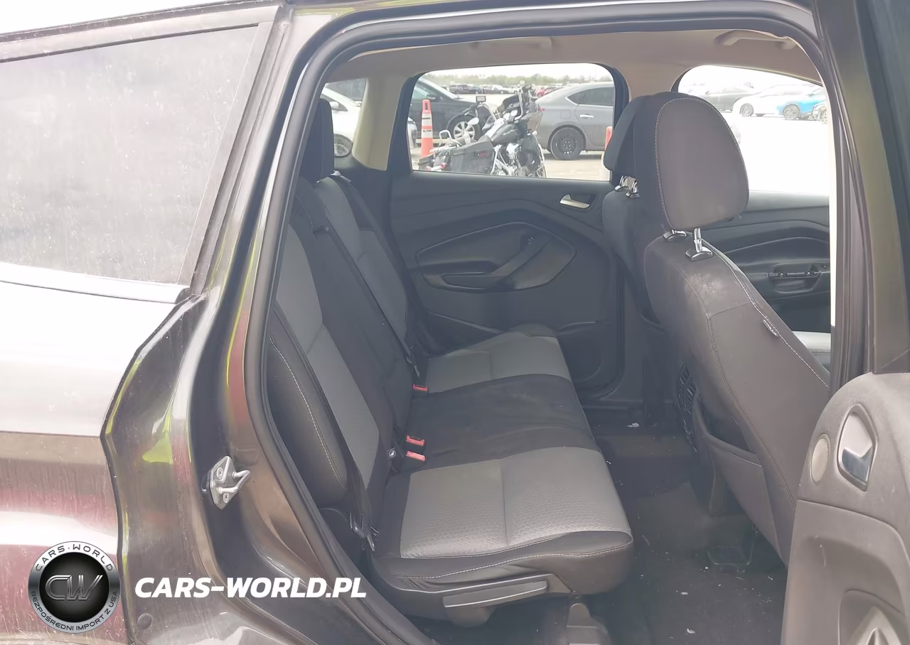 2017 Ford Escape Se VIN:1FMCU0G98HUD91243 - 8
