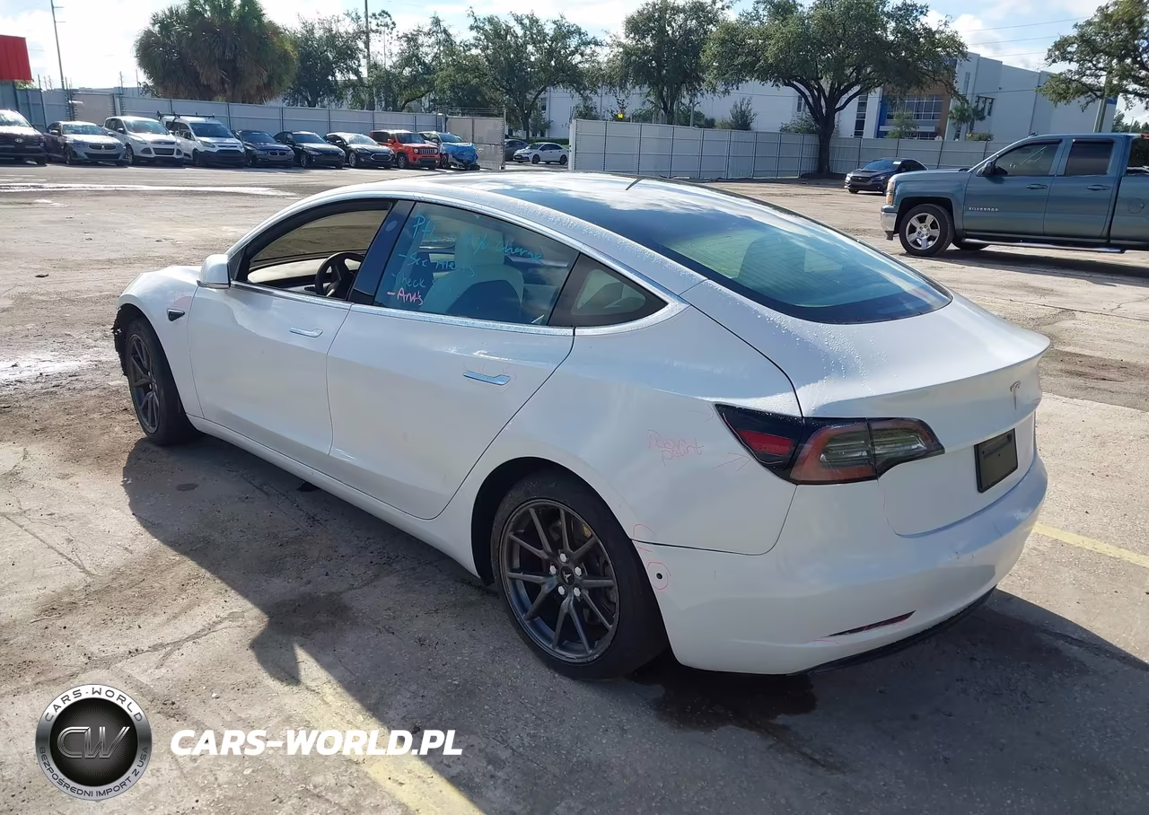 2020 Tesla Model 3 Long Range Dual Motor All-Wheel Drive VIN:5YJ3E1EB4LF791413 - 3