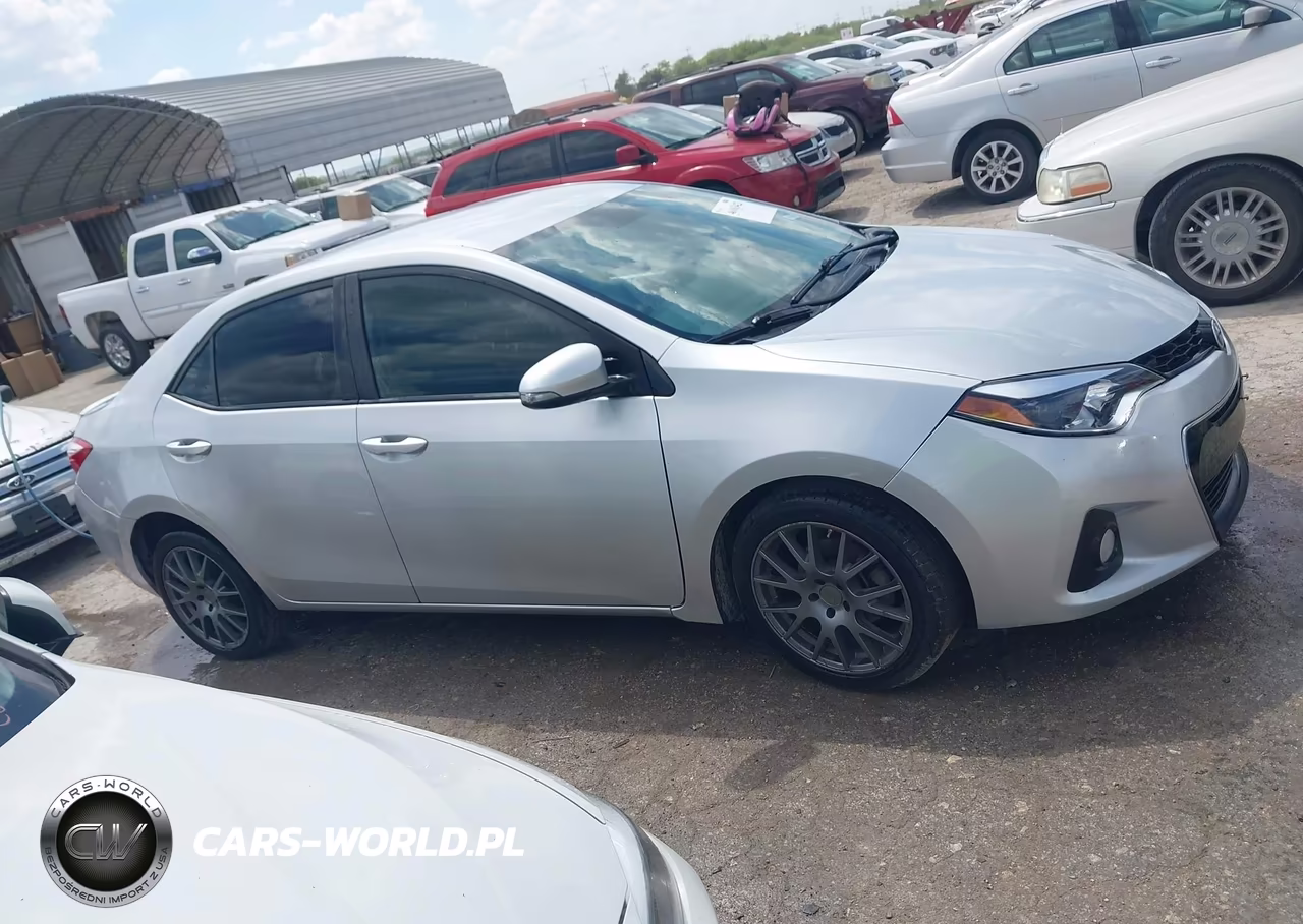 2015 Toyota Corolla S VIN:5YFBURHE4FP206471 - 13