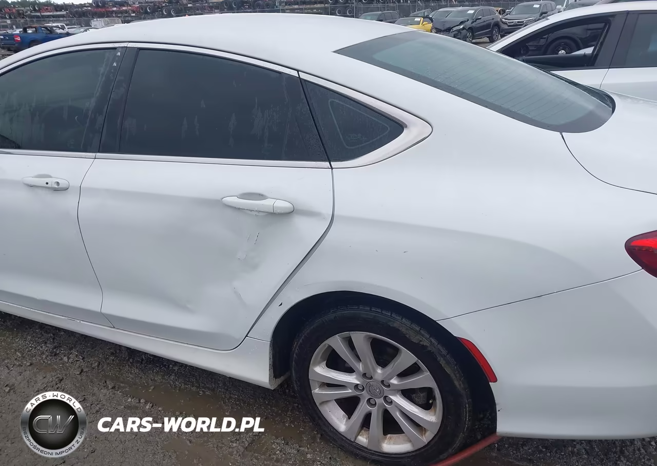 2016 Chrysler 200 Limited VIN:1C3CCCABXGN117155 - 13