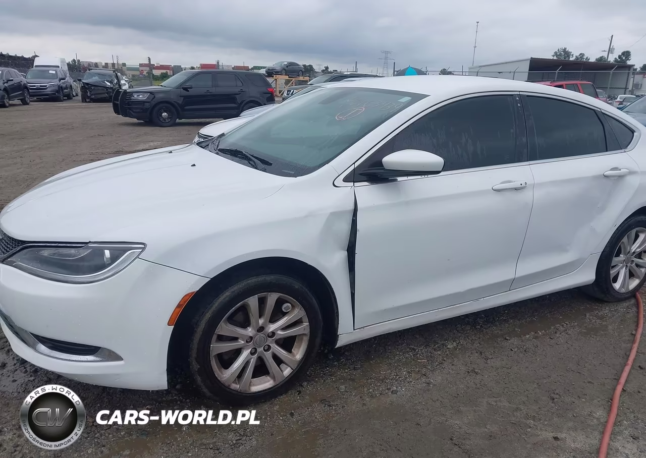 2016 Chrysler 200 Limited VIN:1C3CCCABXGN117155 - 6