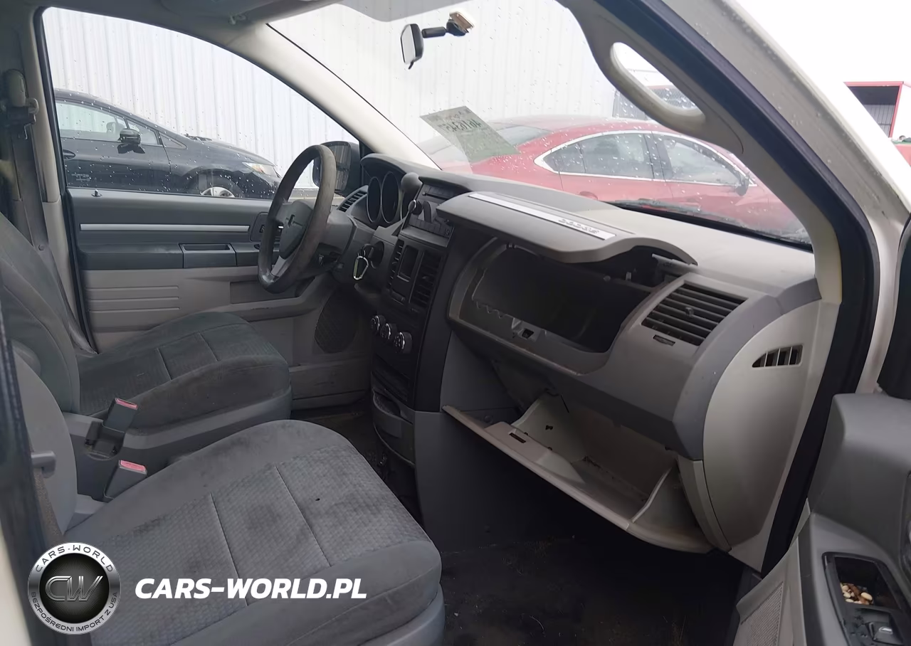 2010 Dodge Grand Caravan Se VIN:2D4RN4DE8AR316469 - 5