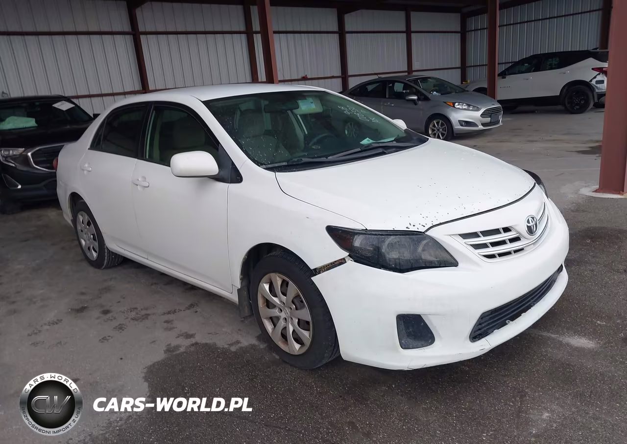 2013 Toyota Corolla Le – zdjęcie 1 z 20