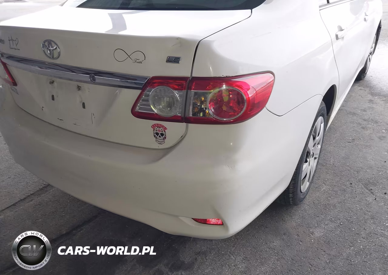 2013 Toyota Corolla Le VIN:2T1BU4EE9DC008330 - 18