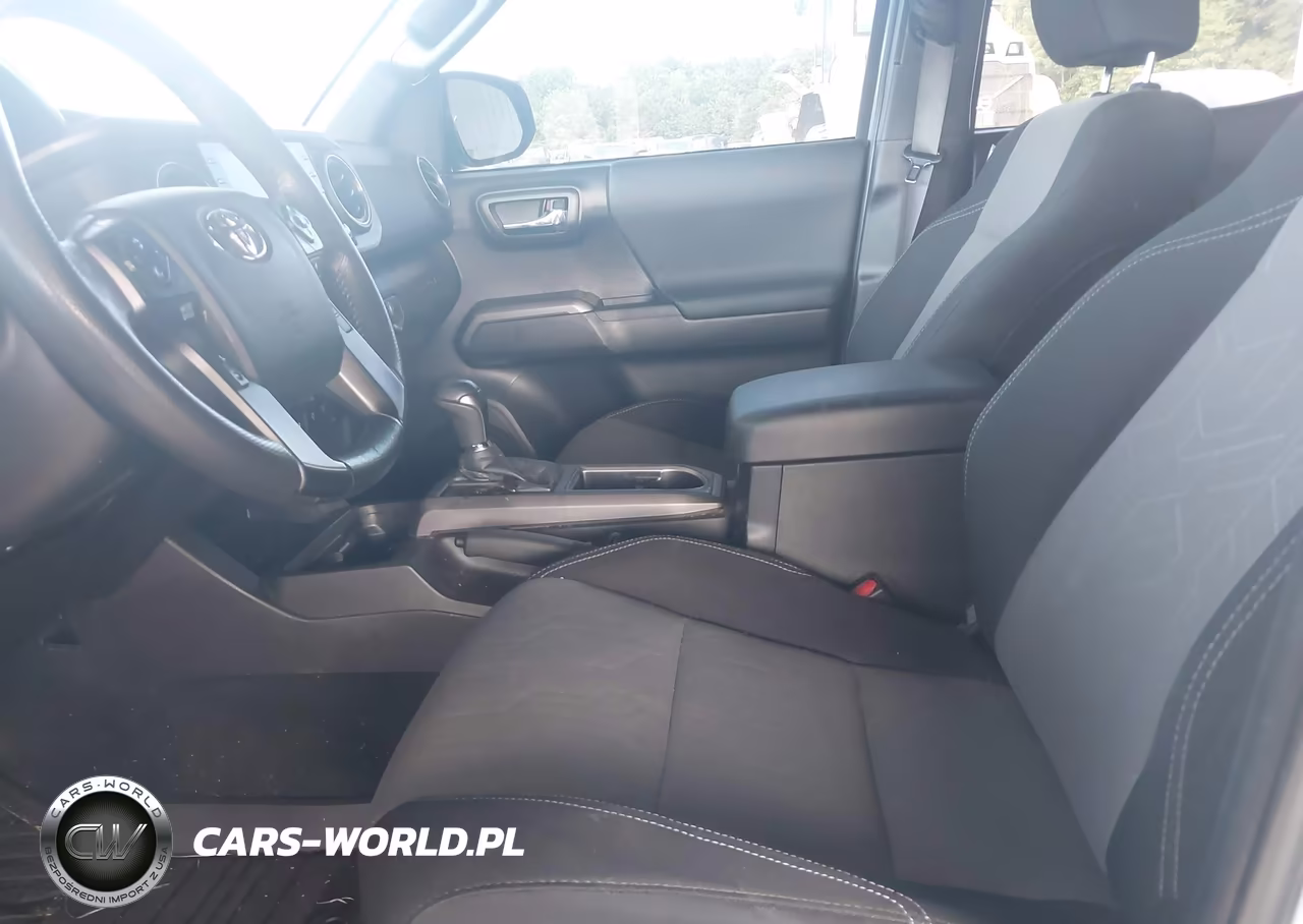 2023 Toyota Tacoma Trd Sport VIN:3TMCZ5AN2PM543030 - 5