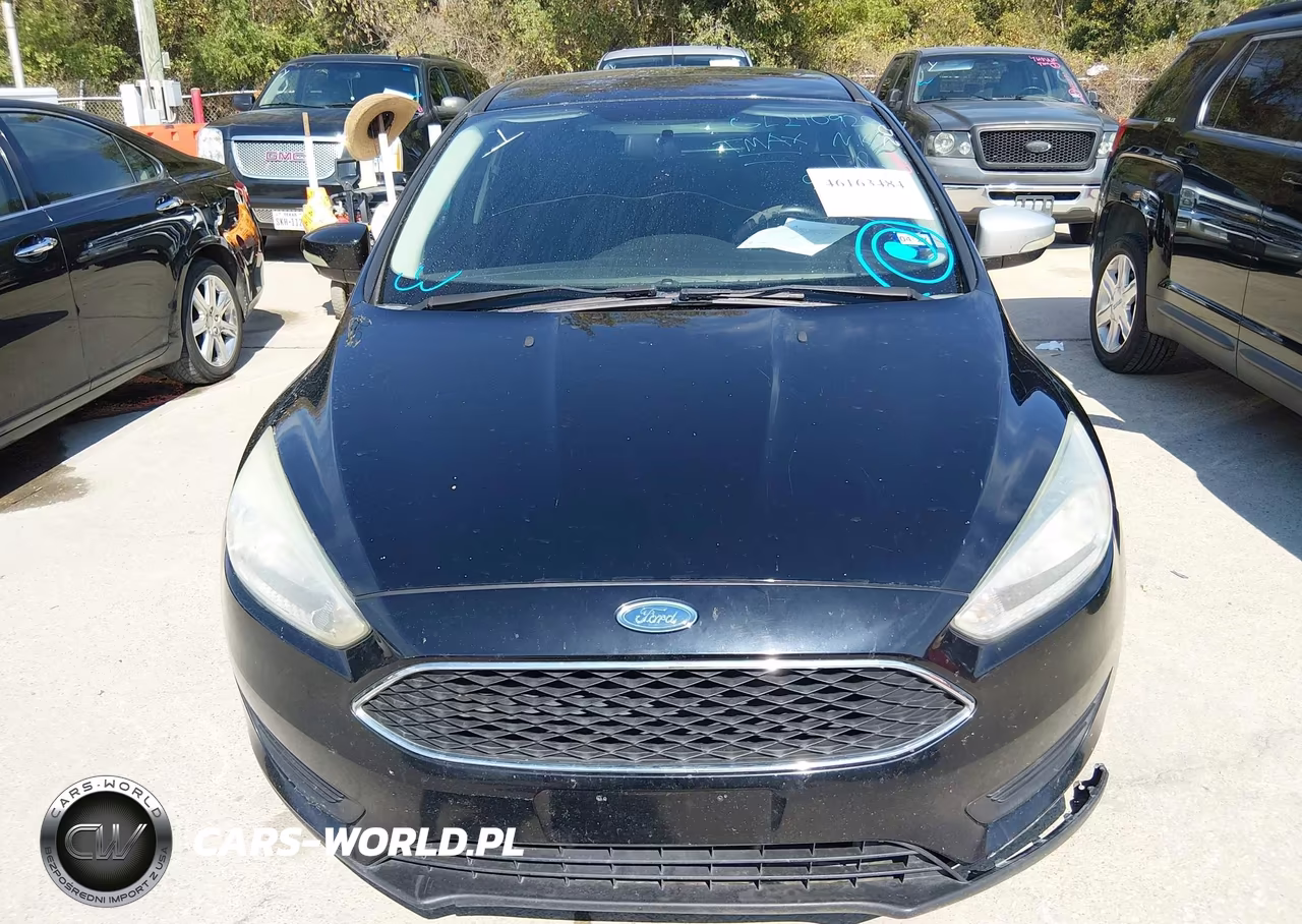 2016 Ford Focus Se VIN:1FADP3K28GL240926 - 6