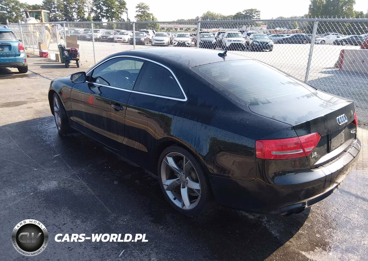 2011 Audi A5 2.0T Premium VIN:WAULFAFR3BA084221 - 3