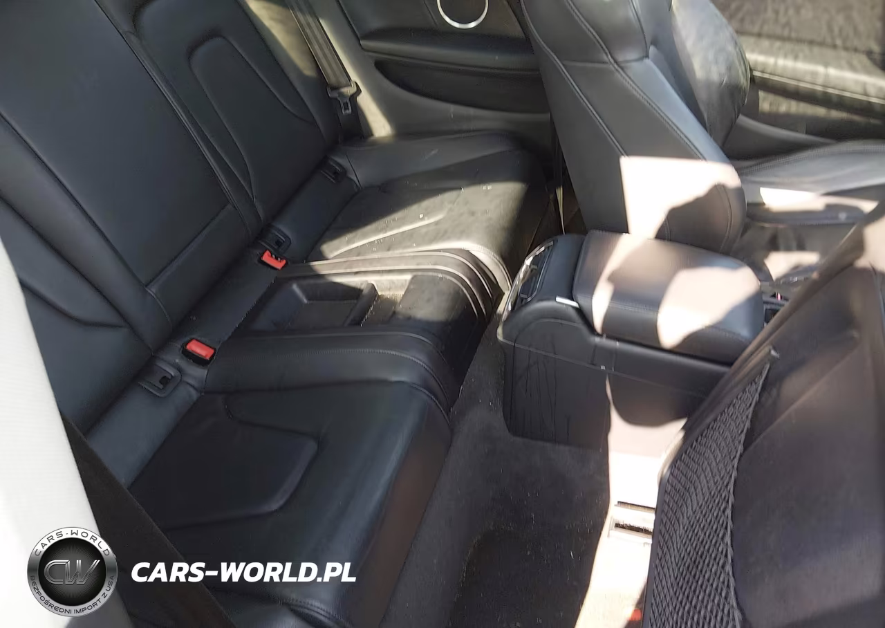 2011 Audi A5 2.0T Premium VIN:WAULFAFR3BA084221 - 8
