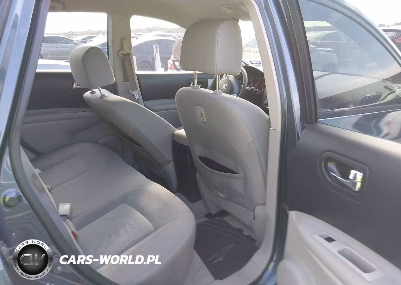 2015 Nissan Rogue Select S VIN:JN8AS5MV3FW261747 - 8