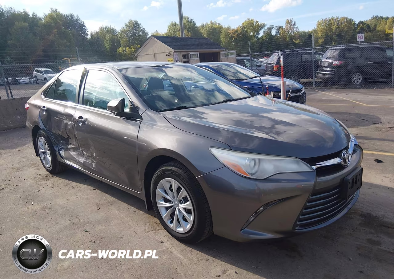 2017 Toyota Camry Le