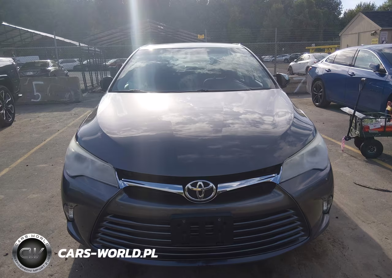 2017 Toyota Camry Le VIN:4T1BF1FK2HU729378 - 12