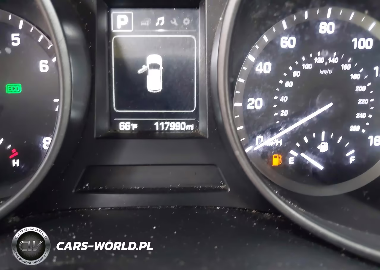 2017 Hyundai Santa Fe Sport 2.4L VIN:5NMZUDLB8HH046901 - 7